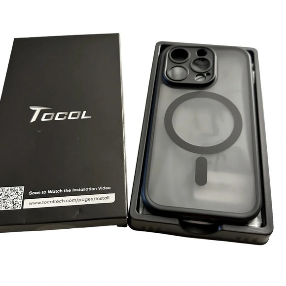 TOCOL 3 in 1 Magnetic Case for iPhone 15 Pro Max - Picture 1 of 9